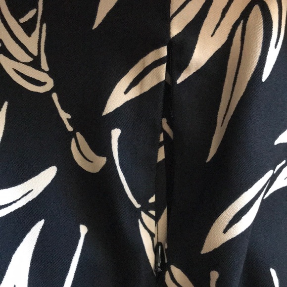 Collared Button Up Dress - Picture 7 of 8